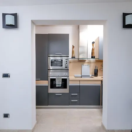 Amazing Penthouse With Terrace By Caracalla Διαμέρισμα