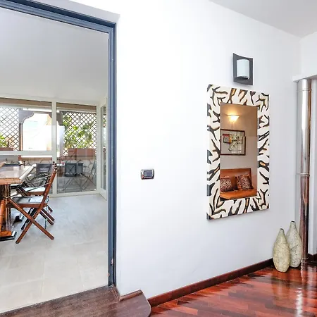 Amazing Penthouse With Terrace By Caracalla Διαμέρισμα