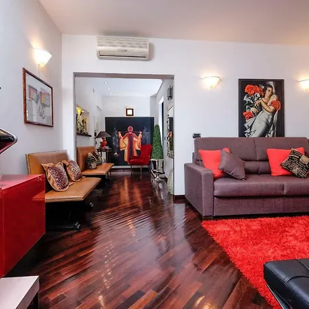 Apartmán Amazing Penthouse With Terrace By Caracalla